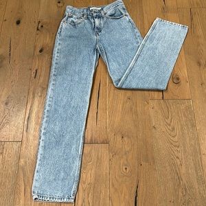 Levi’s Low Pro Straight Jean